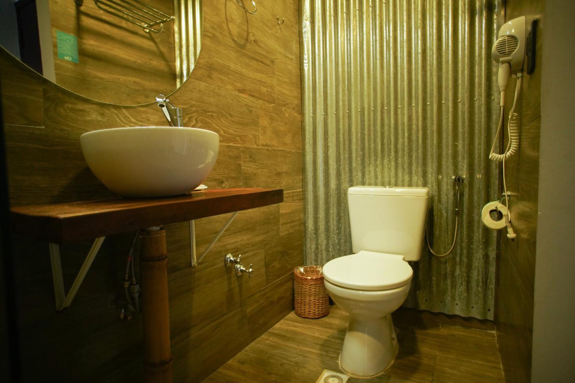 Hotel City Posadas Luaran gambar